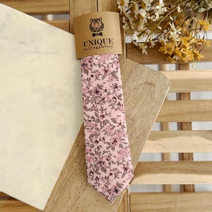 Dusty Pink Floral Necktie: Boho Wedding Groom Gift