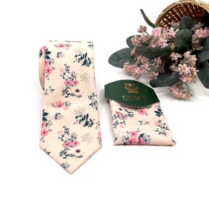 Floral necktie, Blush light pink necktie, Wedding Groom Neckties, Groomsmen Necktie, Same Matching Pocket Square, Groomsmen tie