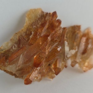 Inclusief hematiet rode kwarts uit Marokko mineraal metafysisch exemplaar # 2745
