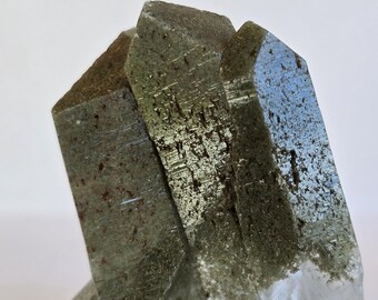 パキスタン産ヒマラヤ水晶（緑泥石含有） - 形而上学的鉱物標本 #5039
