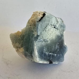 天然ベリル変種アクアマリン結晶 - ナミビア、エロンゴ産 - 形而上学的および鉱物標本 #4473