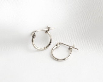 Sterling silver small hoop earrings, Cute dainty huggie earrings, Minimalist hypoallergenic hoops, Simple tiny hoop bridesmaid earrings