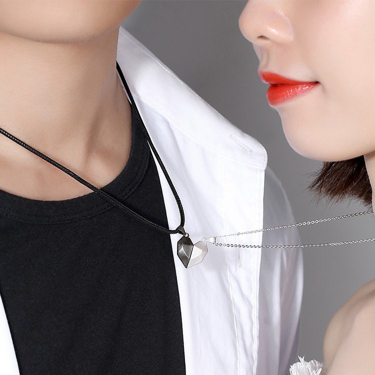 925 Sterling Silver Yujinfu Fashion Couple Chain Magnetic Heart