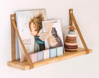 Nursery Hanging Bookshelf, Floating wood shelves with leather strap, Montessori
