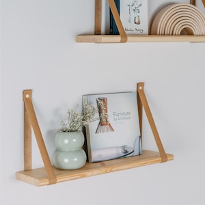 Wall shelf, Minimalistic leather strap shelf, Solid pine wood shelf, Shelf with straps, Living room wall décor, Book shelf nursery