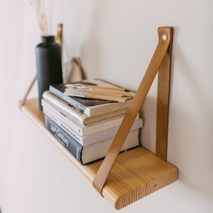 Handcrafted Floating Leather Strap Pine Wood Shelf, 3 sizes, Rustic living room shelf, Leather strap shelf, Cozy décor, Real leather straps