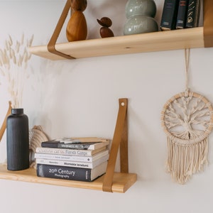 Handcrafted Floating Leather Strap Pine Wood Shelf, 3 sizes, Rustic living room shelf, Leather strap shelf, Cozy décor, Real leather straps