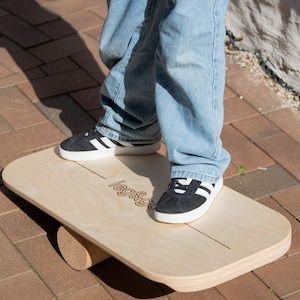 Balance board kids, Beginner balance trainer, Small balance board, Cork roller exercise, Exercise roller and balancing board, Wobble board