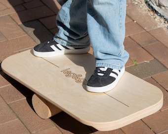 Balance board kids, Beginner balance trainer, Exercise wobble roller and balancing board