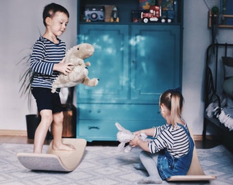 Kids balance board with ecco felt, Waldorf board, Yoga board, Wooden Toys, Gift for Kids, Wooble board