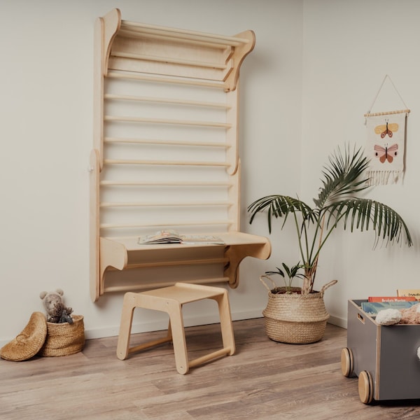 Conjunto de mesa e cadeiras infantis para nossa parede de escalada (sueca), conjunto Montessori para crianças pequenas.