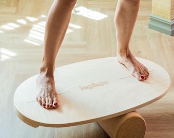 Wooden Balance board for adults, Fitness Roller boarding, Exercise wobble board