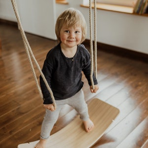 Balançoire, Balance board, Swing board, Swing Chair, Jouet en bois, Jouet Montessori, Jouet à bascule, Balançoire en bois, Balançoire intérieure, Balançoire extérieure, Schaukel image 3