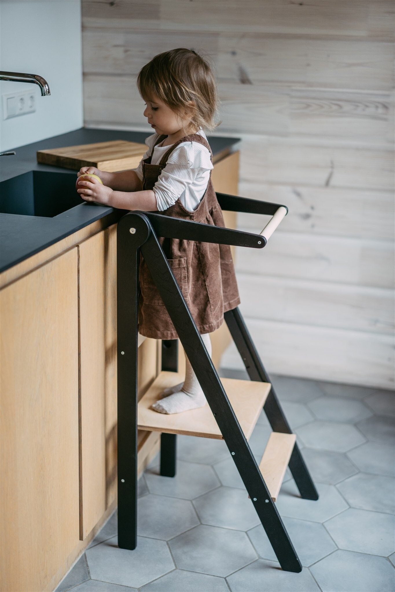 Joyz Torre de Aprendizaje Montessori Taburete de Ayuda para Cocina Trona  Infantil de Madera Natural con Altura Ajustable en 3 Niveles, Niños Desde 1  año Silla para Descubrimiento, Segura y Antivuelco 