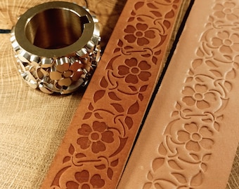Rullo in ottone per goffratura su pelle. "Fiori rampicanti #1", larghezza 20 mm.