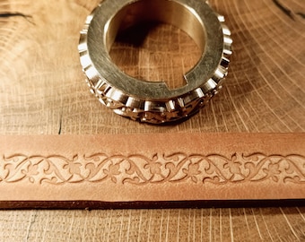 Rouleau de gaufrage en cuir en laiton. « Motif floral oriental n° 1 », 8 mm.