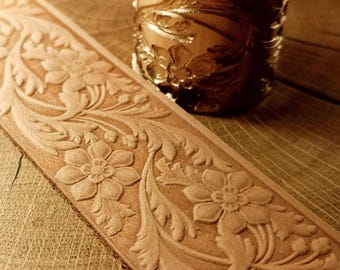 Rullo per goffratura in pelle e ottone. 'Fiori 3D n. 1' larghezza 38 mm