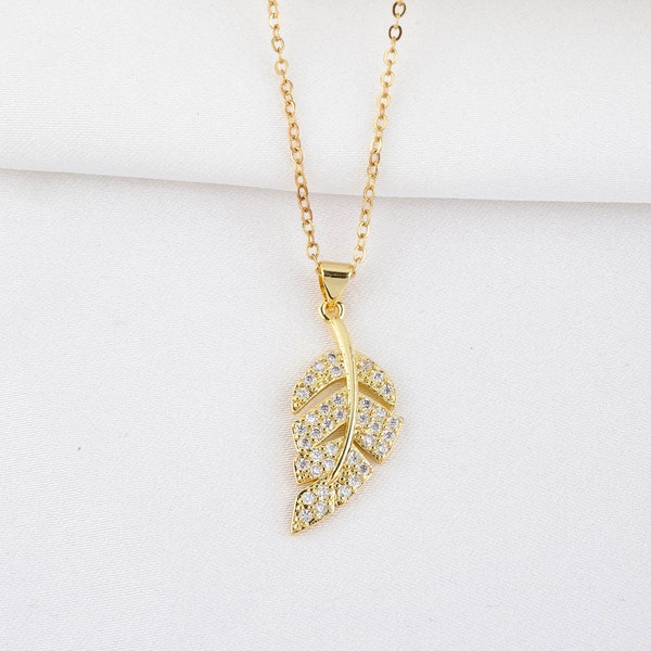 Gold filled leaf necklace, leaf pendant necklace for women, minimalist necklace ,gift for her