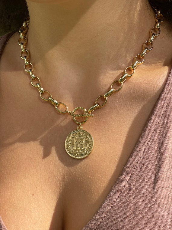 Gold Filled Medallion Necklace, thick paperclip chain necklace, layering statement necklace, toggle clasp necklace