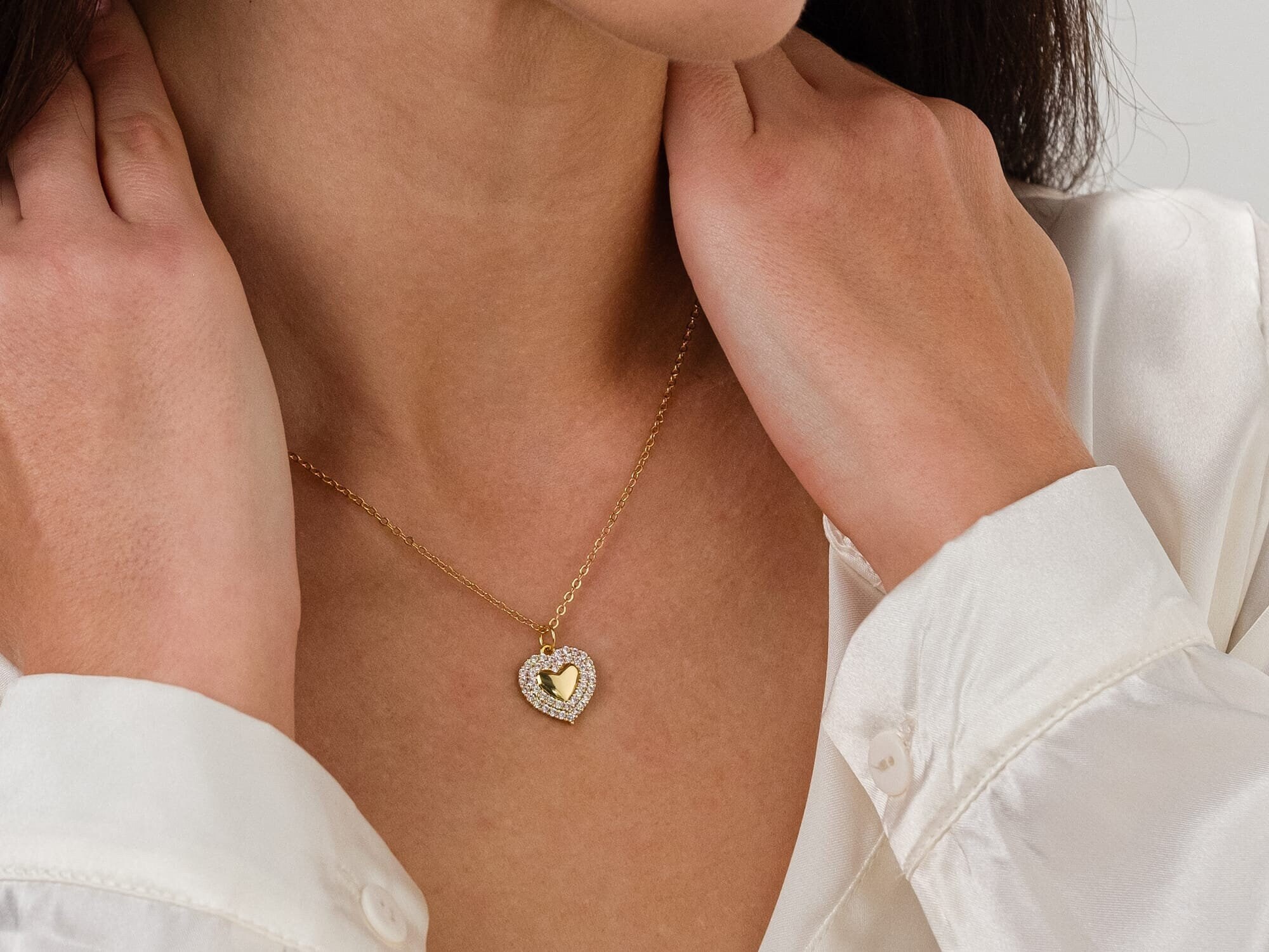 Collana Oro Giallo con Cuore Madreperla | Acquista Ora