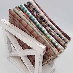 Everyday Bulk Cloth Napkins in Assorted Plaids