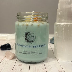 Abundance & Blessings Intentions Candle 8oz ~ Kräuter, Kristall, Weihrauch ~ Manifestation, Affirmation ~ Sojawachs