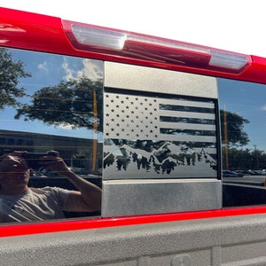 2019-2024 Passend für Chevy Silverado Zurück Schiebefenster Sauber Flagge mit Berg Grafik Auto Vinyl Aufkleber 3M Streifen Kit und Aufkleber