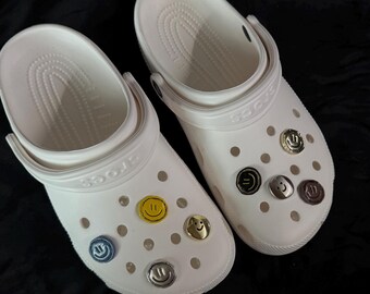 Fashion colorful metal happy face Shoe Charms｜pretty pink yellow blue design– Elegant & Vintage charm for gift