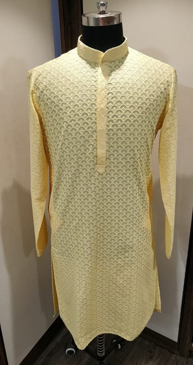 chikankari kurta pajama