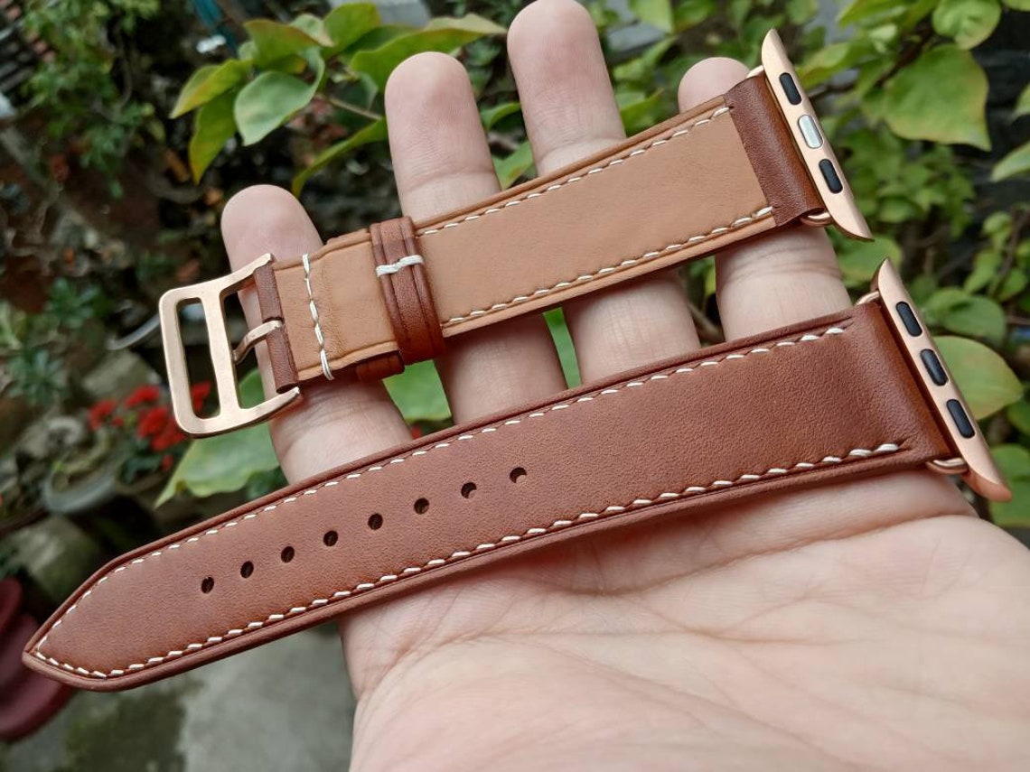 fauve barenia leather single tour deployment buckle