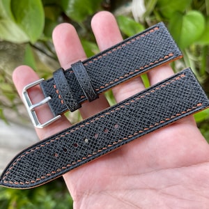 Taiga leather watch strap in black, all sizes with pre-installed quick release spring bars