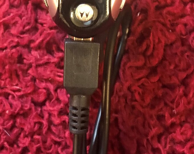 Vintage Motorola Bluetooth H700 06082N Earpiece With USB Charger Etsy