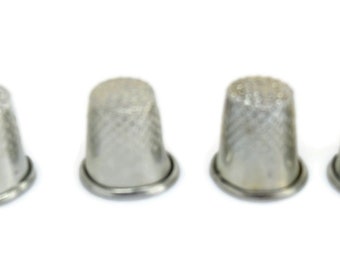 CleverDelights 3//4 Metal Thimbles Finger Needle Protectors Sewing Quilting Needlepoint Size 10 100 Pack