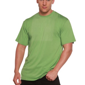 Men's Bamboo Viscose Organic T-Shirt Breathable Silky Soft Bamboo Tee Everyday Crew Neck Short Sleeve Tshirt Green Tea