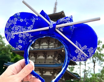 Fleurs de cerisier bleu roi | Vitrine mondiale Epcot | Nouvel An lunaire | Oreilles de souris du nouvel an chinois