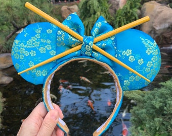 Fleur de cerisier turquoise | Vitrine mondiale Epcot | Nouvel An lunaire | Oreilles de souris du nouvel an chinois