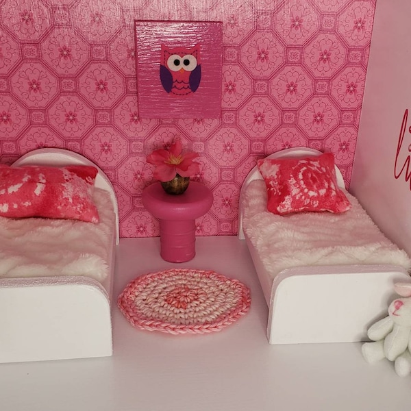 Handmade Wood Dollhouse Twin Bed, Doll House Furniture, Dollhouse Bedroom, Miniature Furniture, Miniature Bedding, Dolls, Christmas Gift Toy