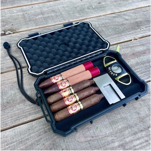 Travel Cigar Humidor, Personalized Cigar holder, Gift for Cigar Lover, Gift for Men, Cigar Set, Holders 6 Cigars
