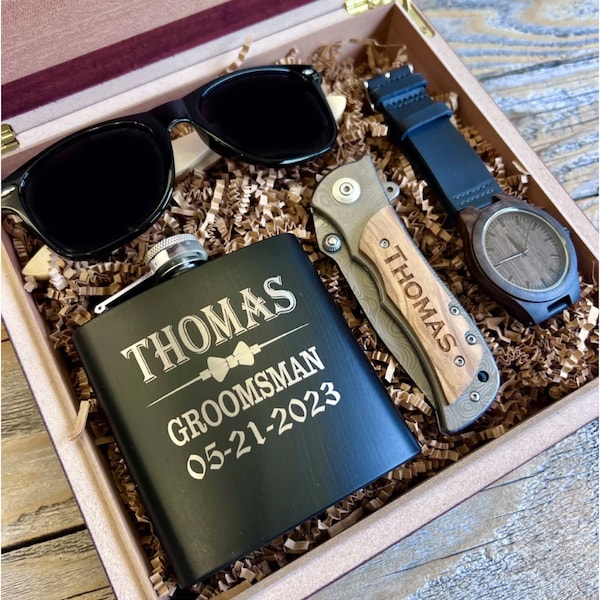 Groomsmen Geschenkboxen, Groomsmen Geschenkbox-Set, Groomsmen Geschenksets, personalisierte Flasche, gravierte Uhr, graviertes Messer, Groomsmen Box