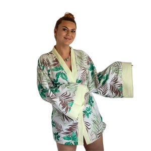 Veste kimono en lin tropical - peignoir d&#39;été léger - tenue de plage - tenues de détente bohèmes pour femme