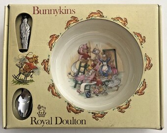 Vintage 1981 royal doulton bunnykins baby plate & feeding spoon nursery set rare