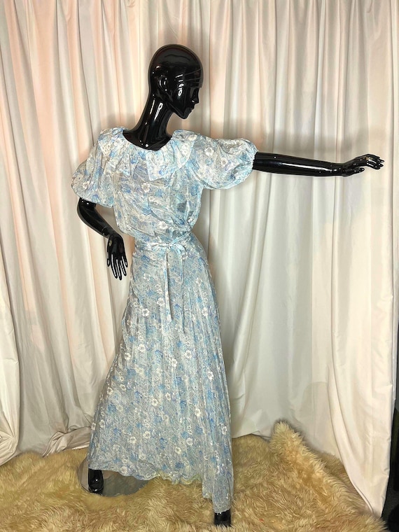 1970'S Does 1930's Gatsby Style Drop Waist Blue Floral Puff Sleeve Dress - Etsy 1970'S Does 1930's Gatsby Style Drop Waist Blue Floral Puff Sleeve Dress - Etsy