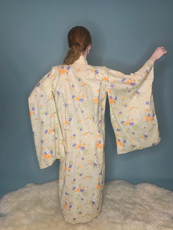 Rare Cotton Dramatic Sleeve Floral Kimono - image 5