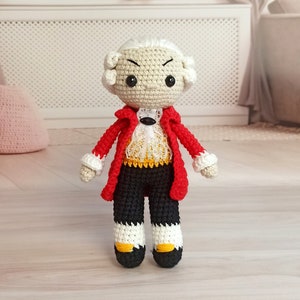 Gehäkelte Mozart Puppe: Weiches Amigurumi Spielzeug