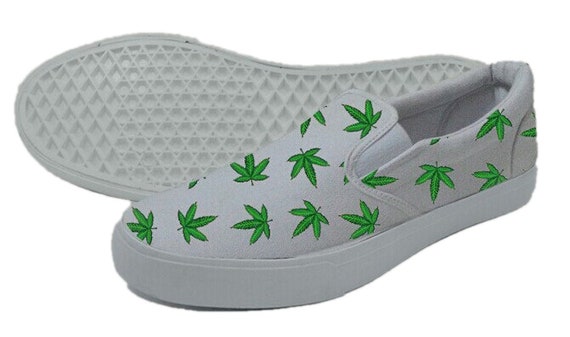 Cannabis Slipon Sneakers: Zigzag Patterned Design - Canvas Upper, Breathable Lightweight Casual Footwear
