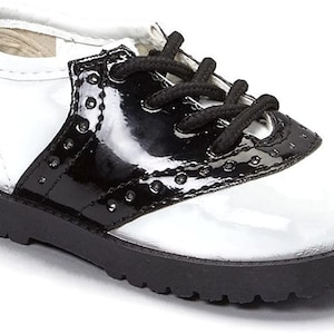Childrens Saddle Shoe Toddler Oxford, Black Patent Nylon (Sizes 5-10, Synthetic Sole, Comfortable Fit, Durable Construction)