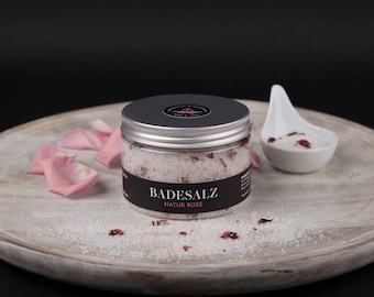 PIMO Natur Badesalz Rose - echte Rosenblätter - 100% Natürlich - Hergestellt in Österreich (500g)