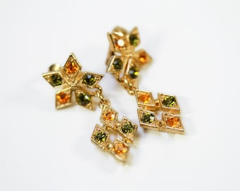 Pendientes geométricos vintage de Sarah Coventry: colgantes de diamantes de imitación dorados