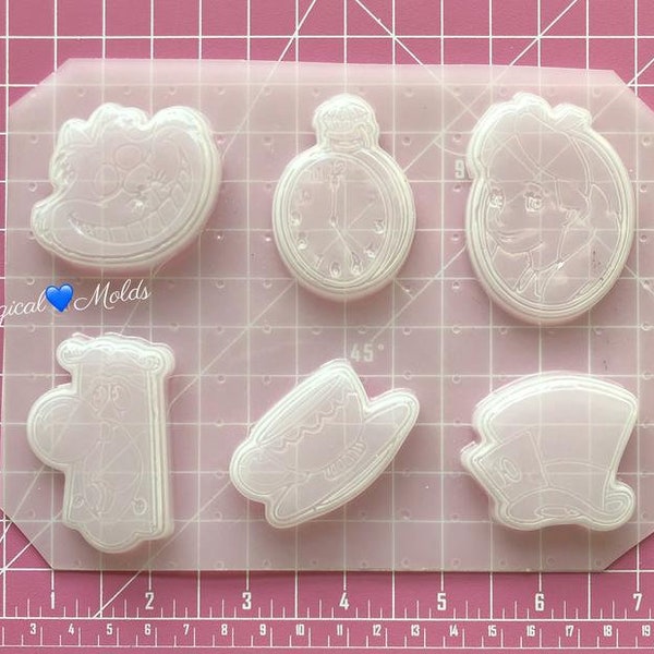 Alice Fantasy Flexible Plastic Resin Mold Soap Pallet~ 6 pc