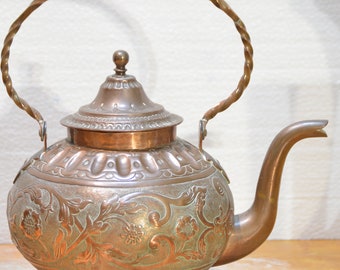 Handmade Fine Hand Engraved Chisel Work Copper Teapot 1885s | Important Tea Kettle tin lined inside